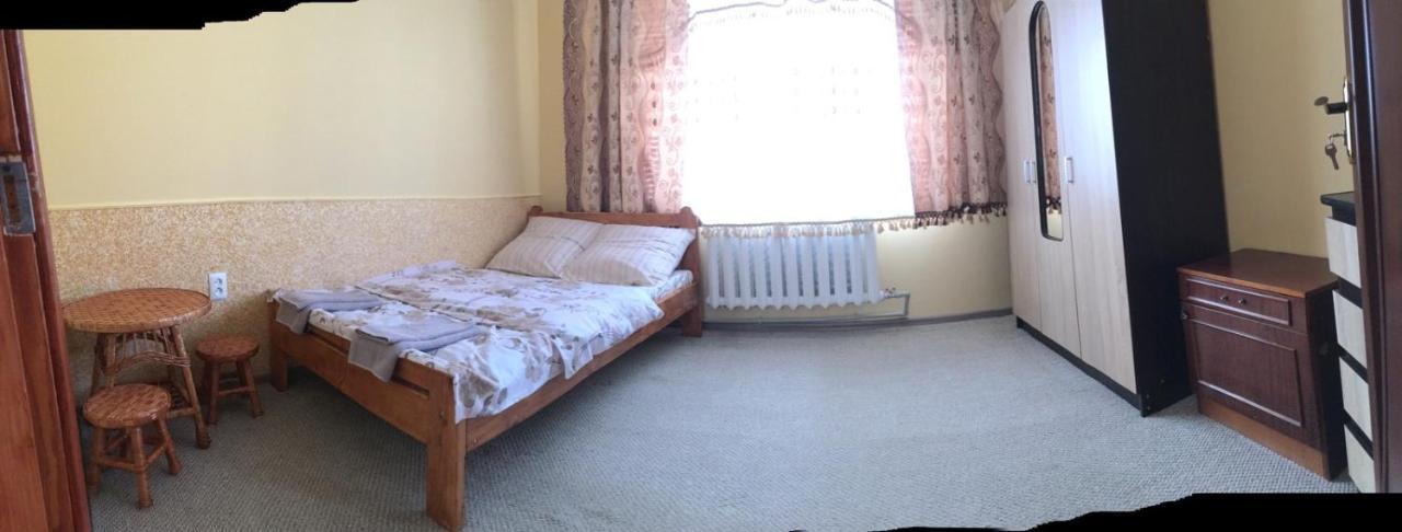 Apartamento У Ондраша Yasinya Exterior foto
