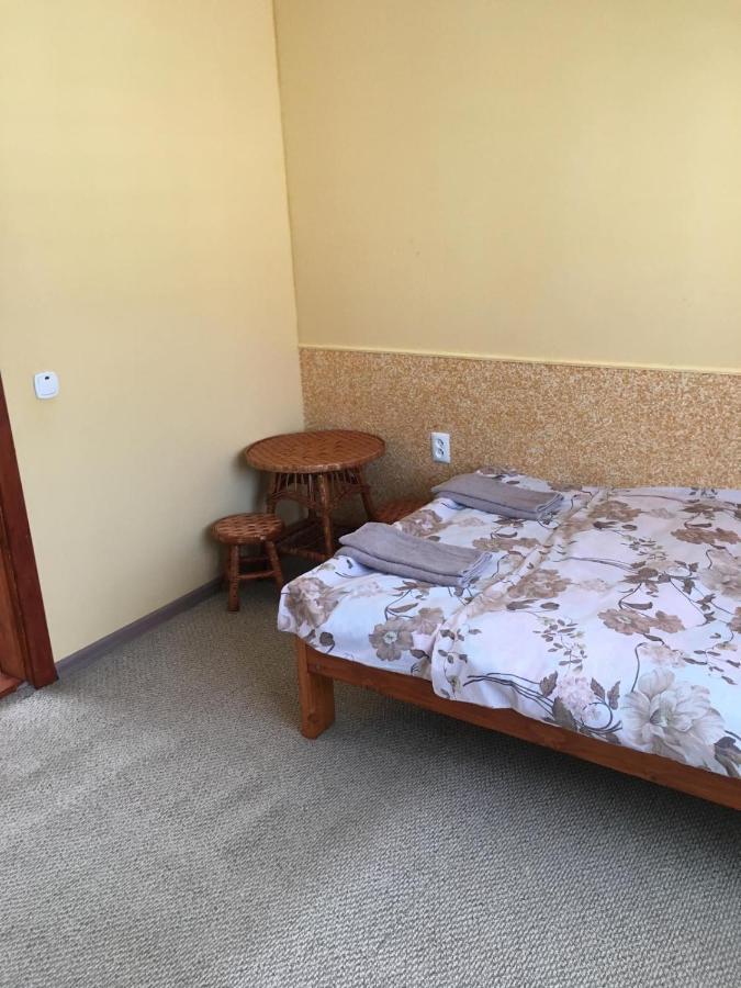 Apartamento У Ондраша Yasinya Exterior foto