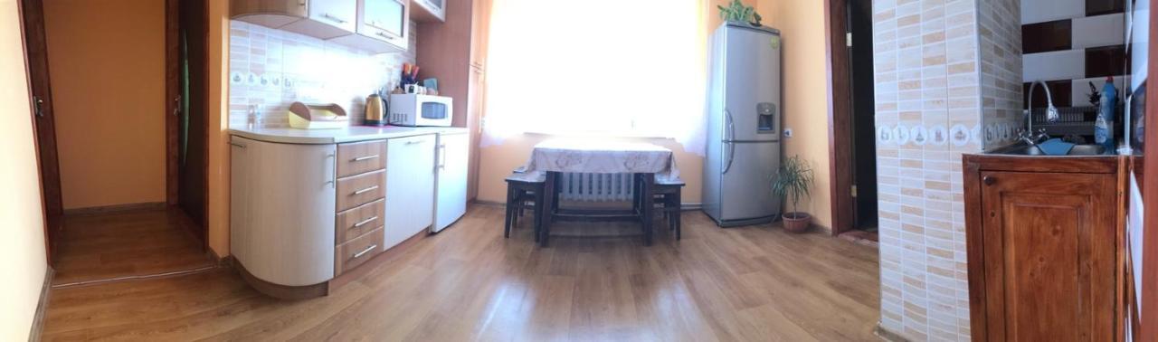 Apartamento У Ондраша Yasinya Exterior foto