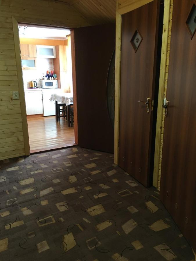 Apartamento У Ондраша Yasinya Exterior foto